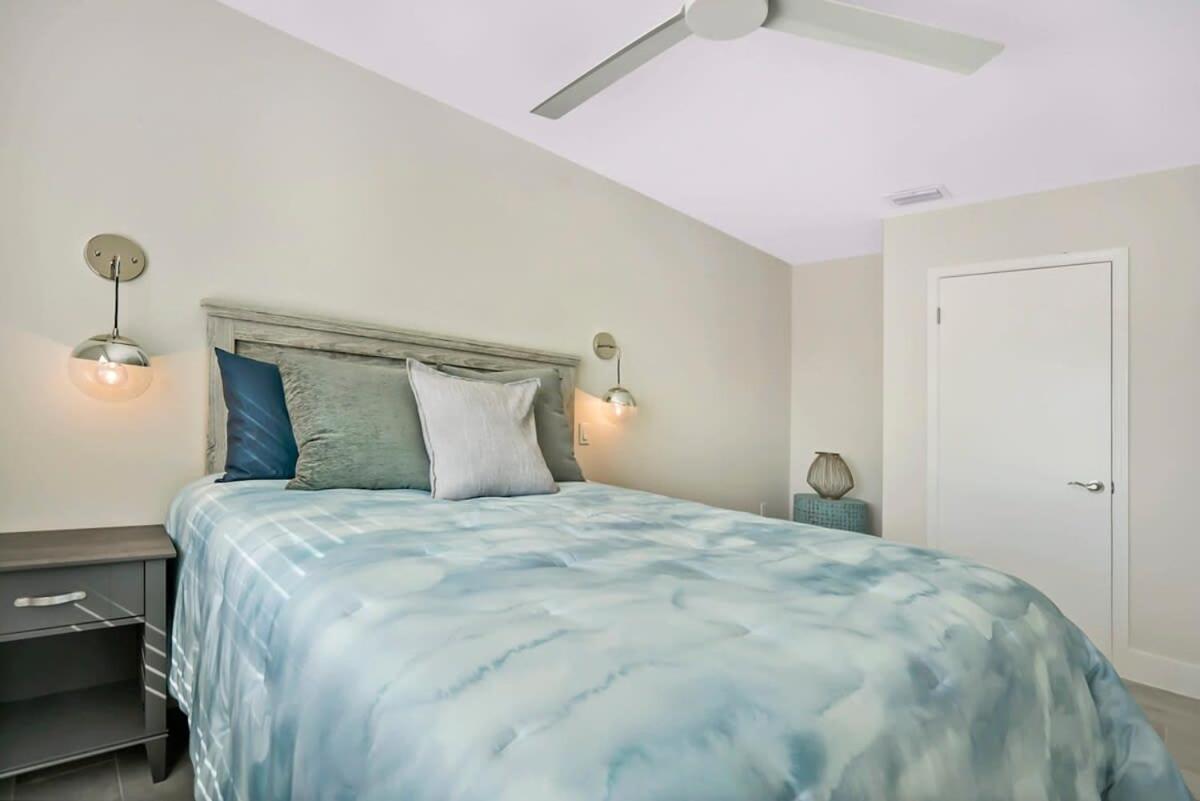 Ocean Views Retreat! Renovated Apt With Beach Bikes! سانت أوغيستين المظهر الخارجي الصورة
